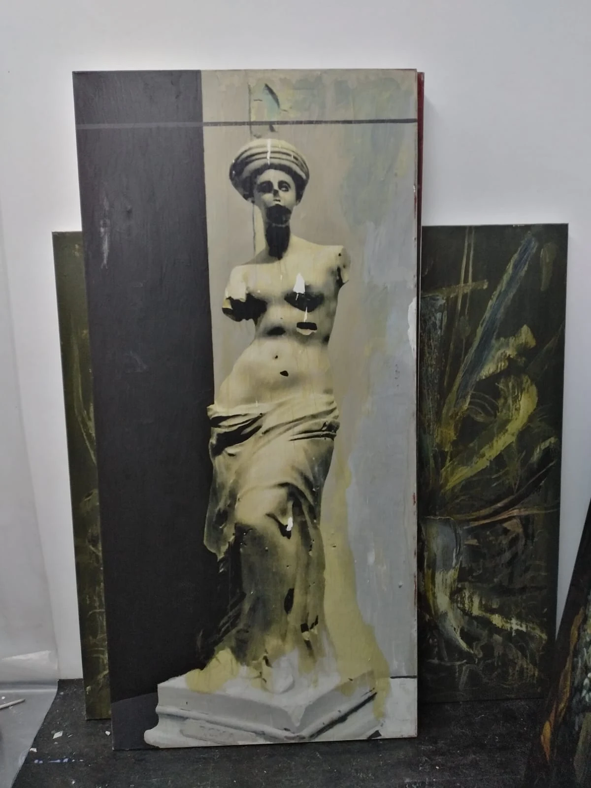 Artwork by Andrei Ciurdarescu